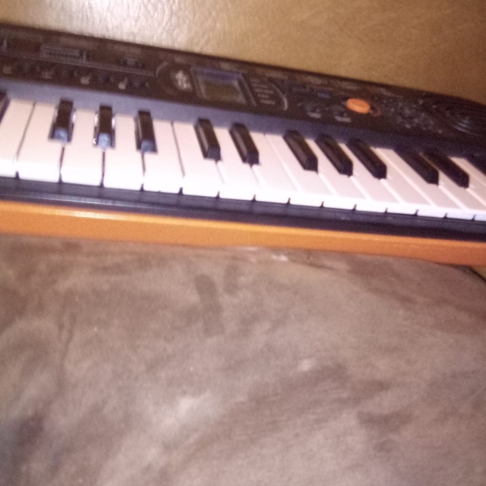 Casio keyboard piano